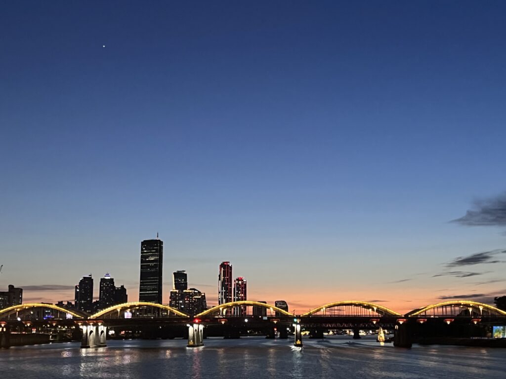 Yeouido bridge and Seoul skyline at sunset